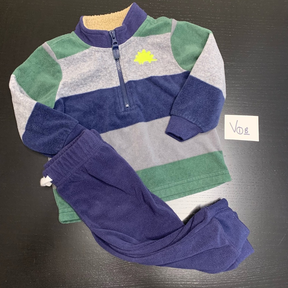 Carter's 12m Green and Blue Baby Boy Matching Set